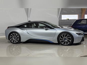 Used BMW i8 2016 for sale - 78199304: Photo