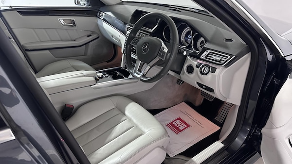 Used Mercedes-Benz E-Class 2015 for sale - 76206171: Photo 11