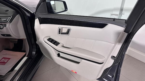 Used Mercedes-Benz E-Class 2015 for sale - 76206171: Photo 23