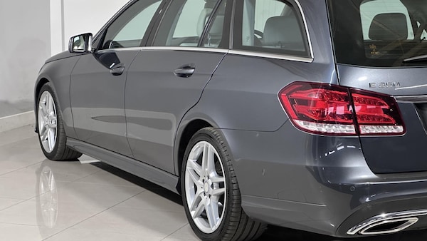 Used Mercedes-Benz E-Class 2015 for sale - 76206171: Photo 29