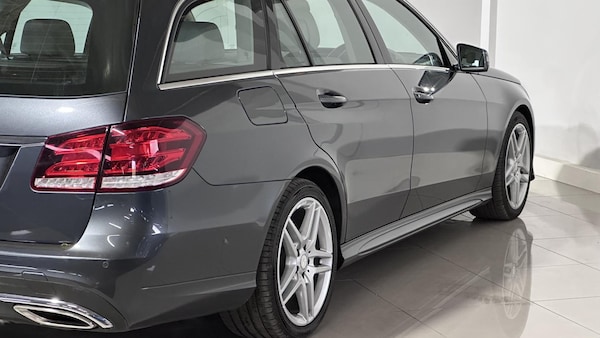 Used Mercedes-Benz E-Class 2015 for sale - 76206171: Photo 30