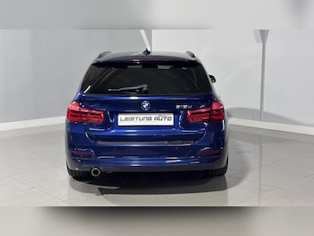 Used BMW 3 Series 2017 for sale - 76206176: Photo