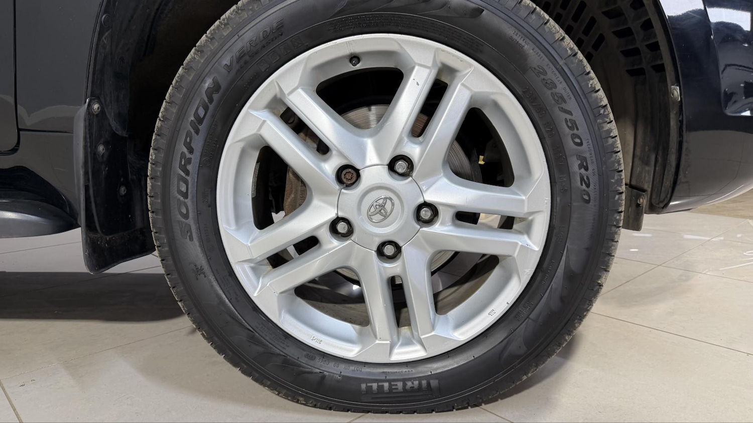 Used Toyota Land Cruiser 2011 for sale - 77983697: Photo 29