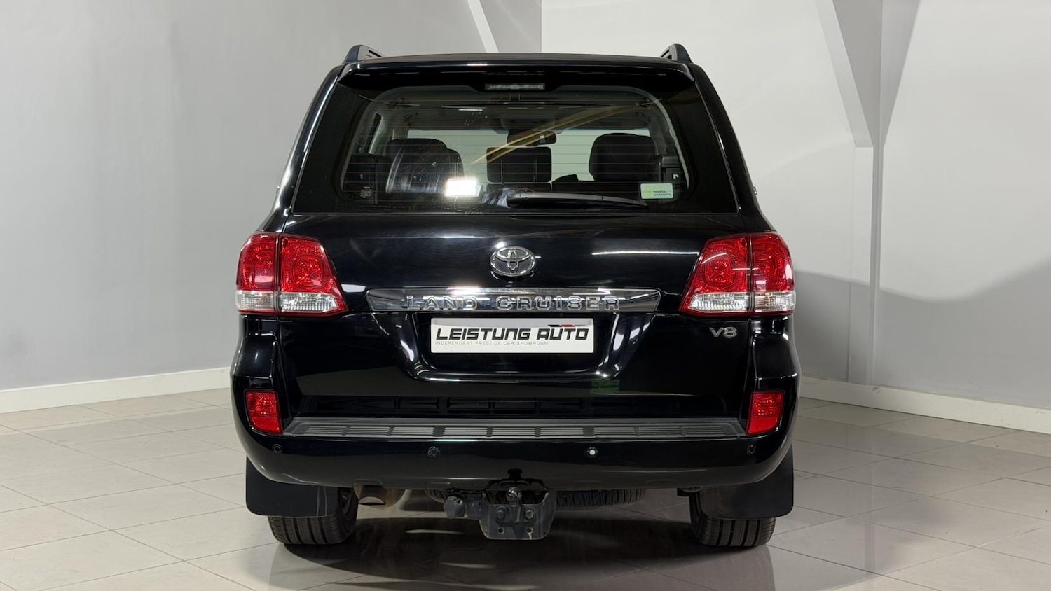 Used Toyota Land Cruiser 2011 for sale - 77983697: Photo 3