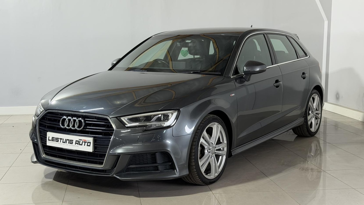 Used Audi A3 2017 for sale - 77833739: Photo 4