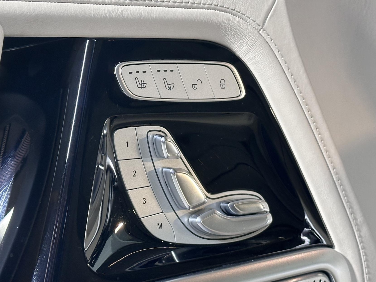 Used Mercedes-Benz G Class 2019 for sale - 77679071: Photo 39