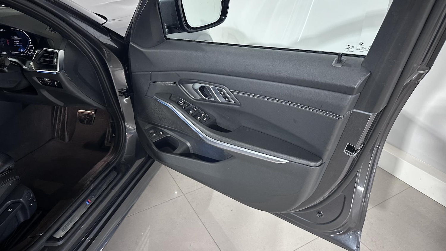 Used BMW 3 Series 2021 for sale - 76131394: Photo 28