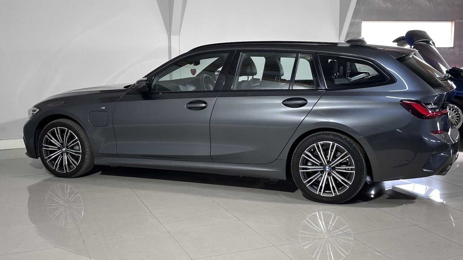 Used BMW 3 Series 2021 for sale - 76131394: Photo 7