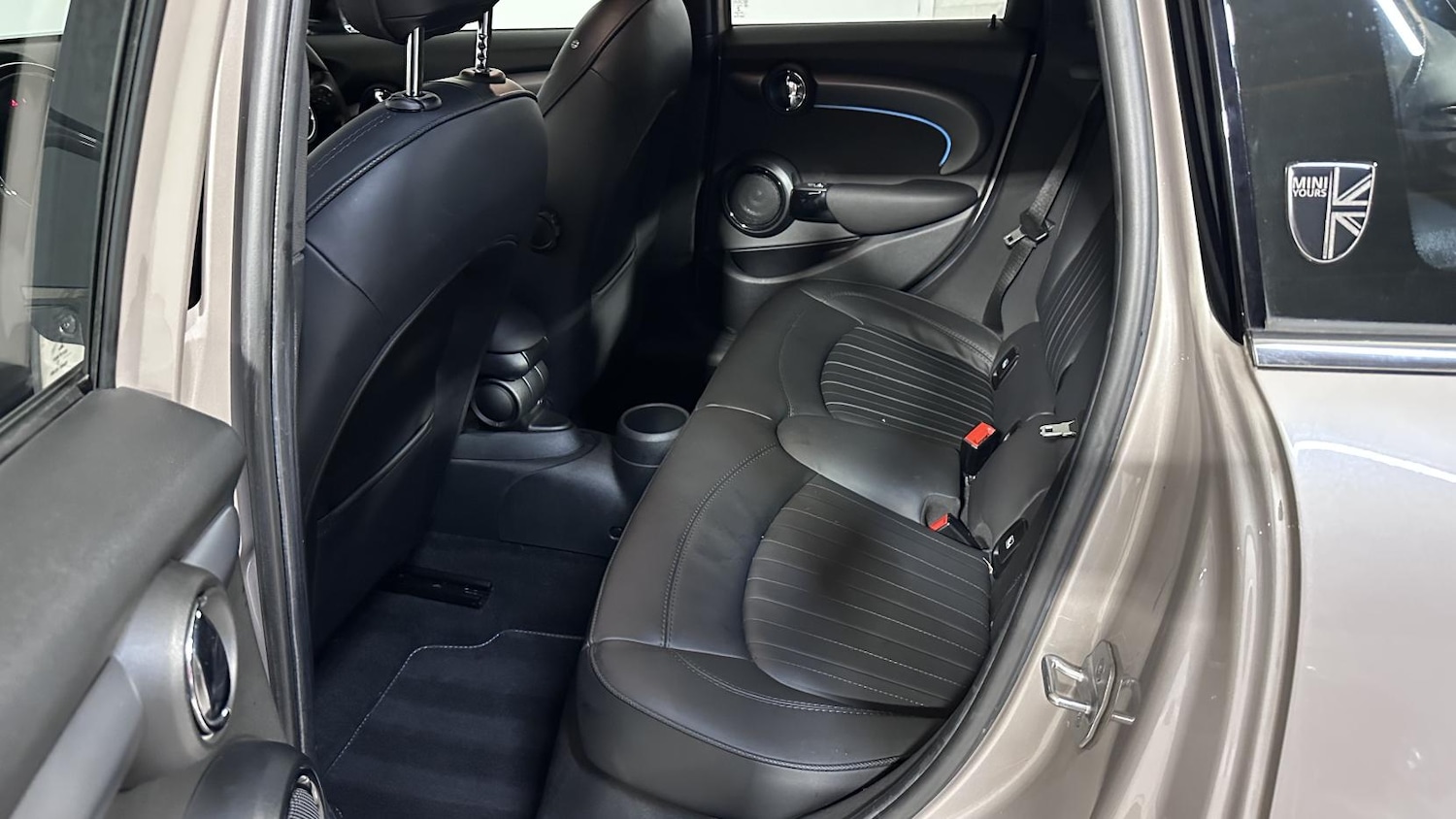 Used MINI Hatch 2023 for sale - 76507916: Photo 12