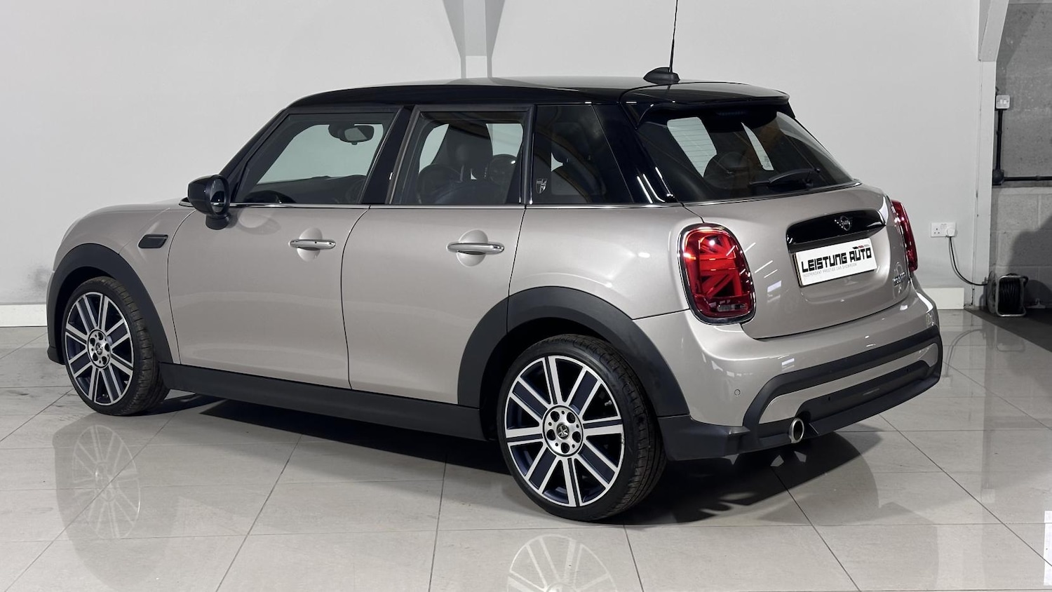 Used MINI Hatch 2023 for sale - 76507916: Photo 17