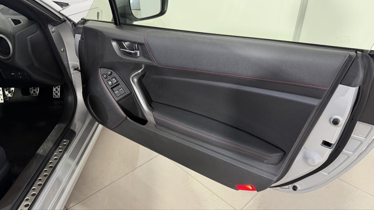 Used Toyota GT86 2014 for sale - 77833759: Photo 19