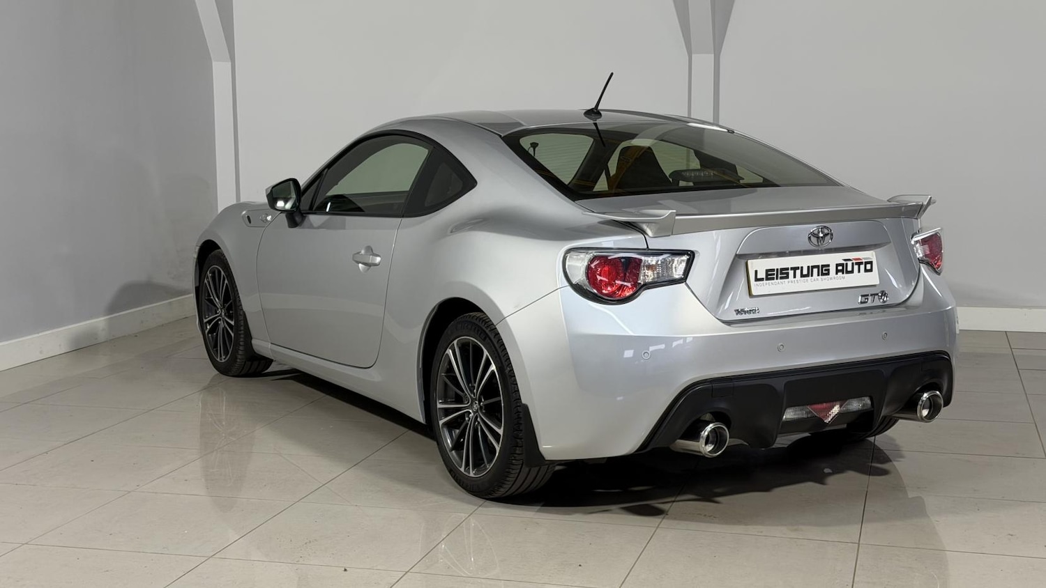Used Toyota GT86 2014 for sale - 77833759: Photo 6
