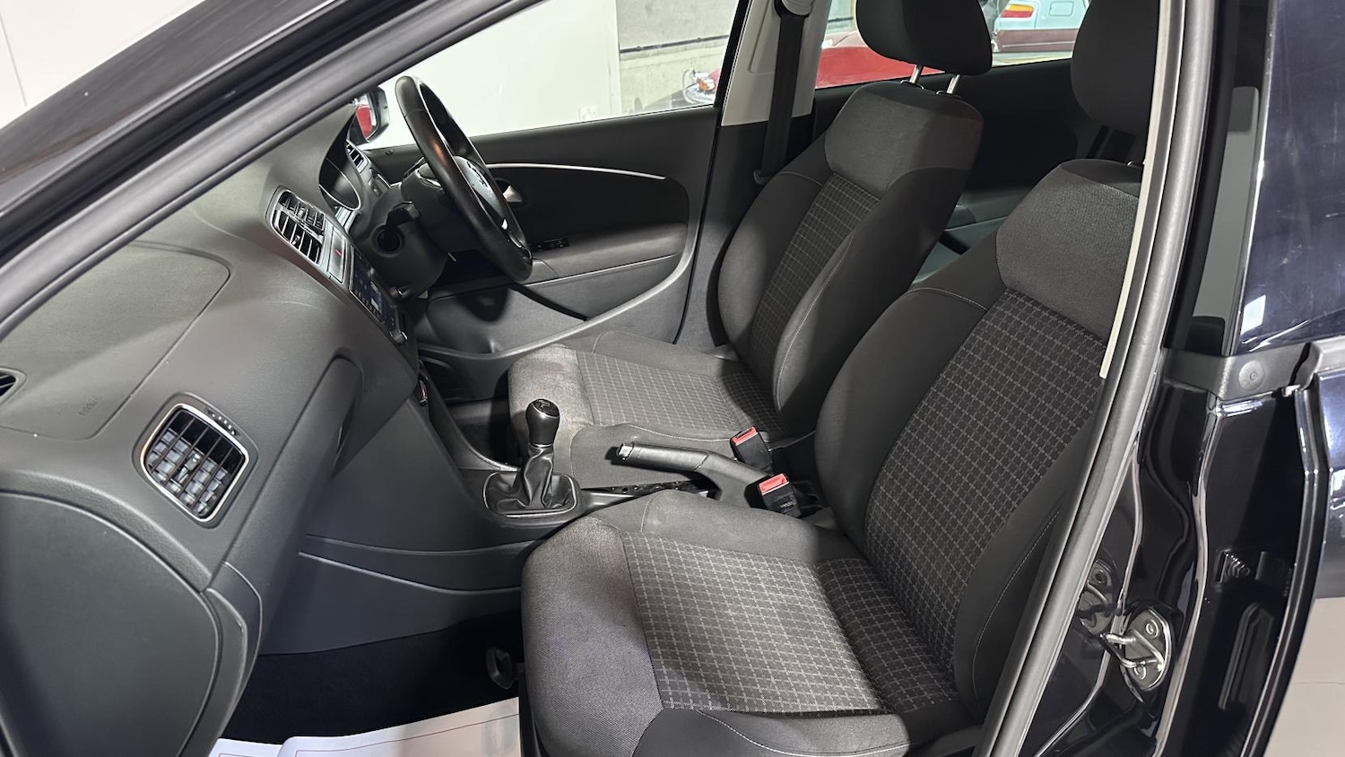 Used Volkswagen Polo 2016 for sale - 76696982: Photo 9