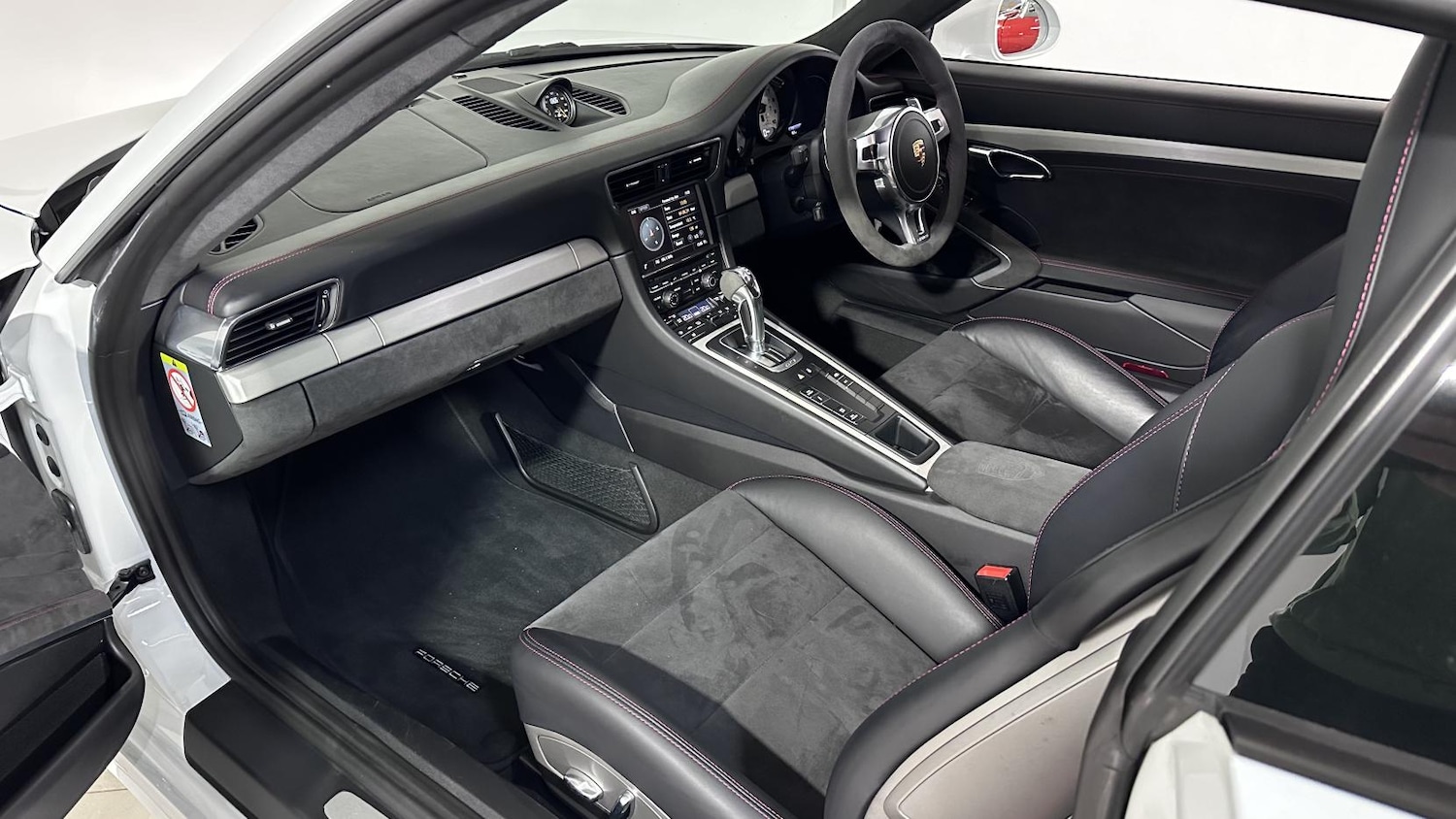 Used Porsche 911 2014 for sale - 76696994: Photo 14