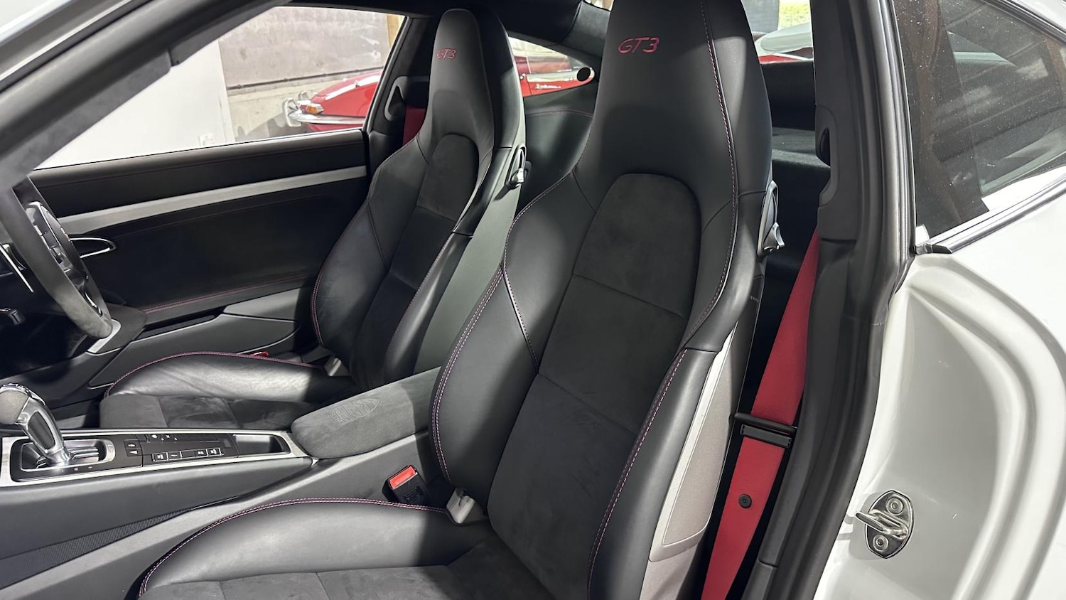 Used Porsche 911 2014 for sale - 76696994: Photo 15