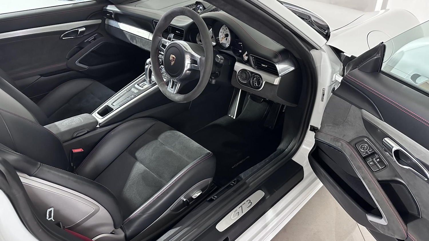 Used Porsche 911 2014 for sale - 76696994: Photo 28