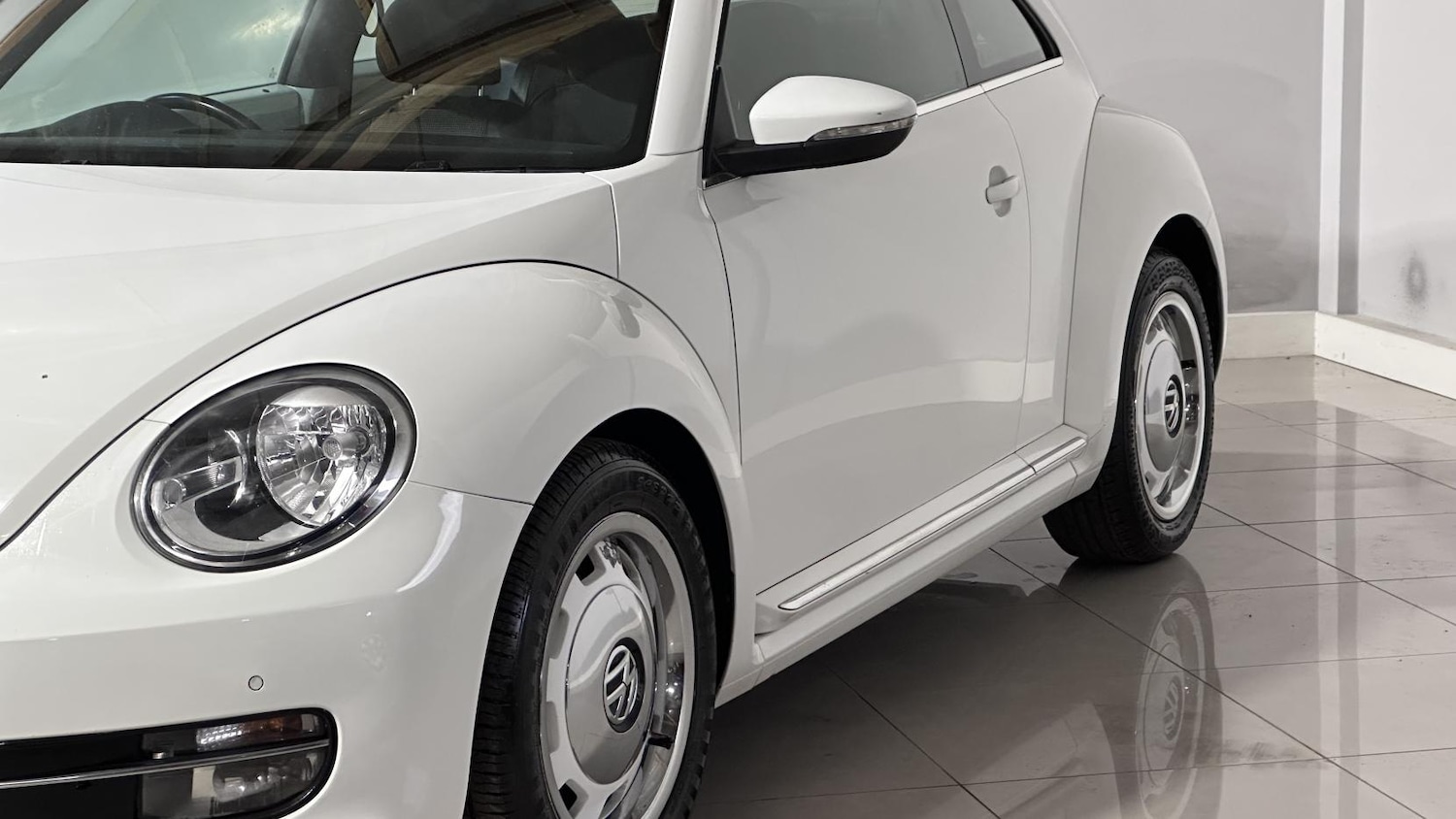 Used Volkswagen Beetle 2015 for sale - 76941235: Photo 16