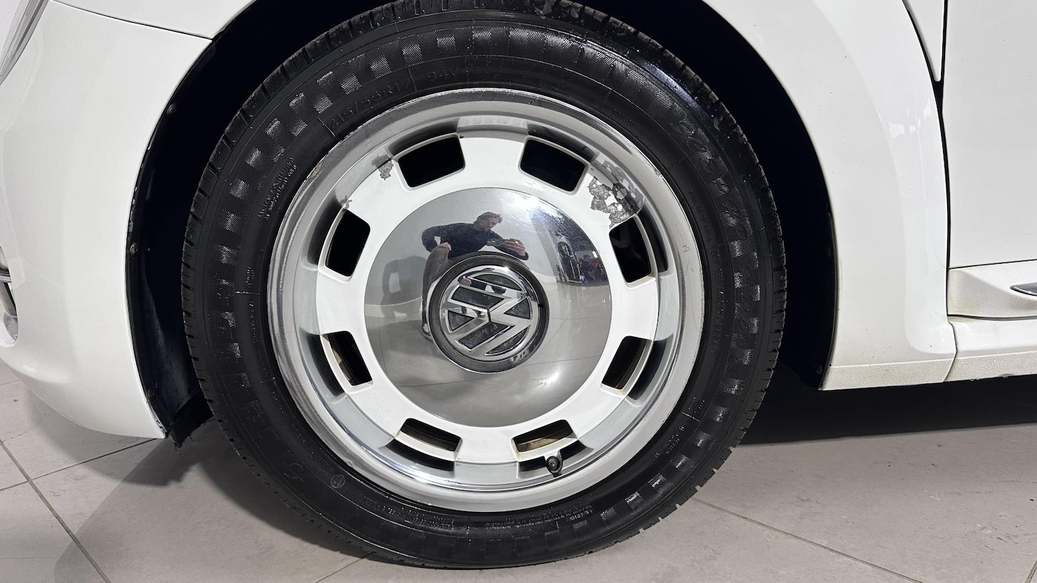 Used Volkswagen Beetle 2015 for sale - 76941235: Photo 25