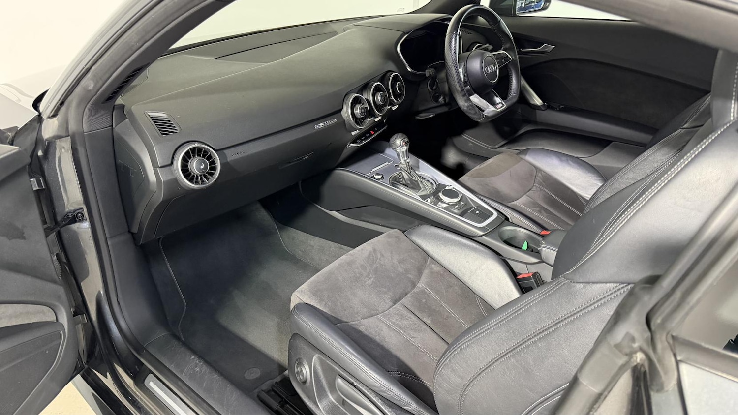 Used Audi TT 2016 for sale - 77833758: Photo 9