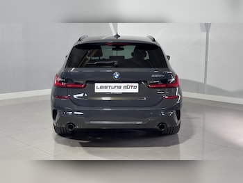 Used BMW 3 Series 2021 for sale - 76101455: Photo
