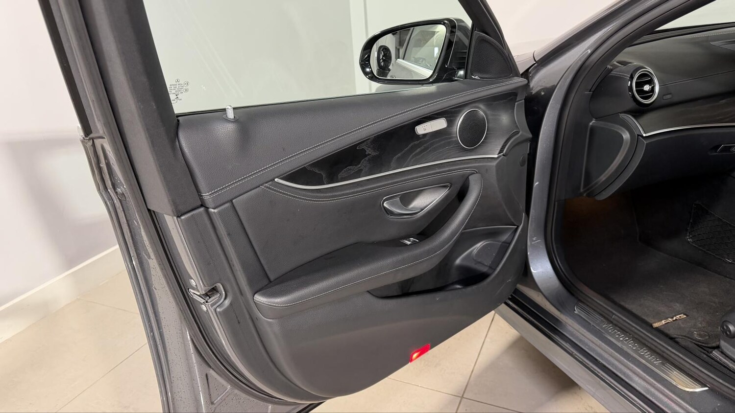 Used Mercedes-Benz E Class 2016 for sale - 77587482: Photo 20