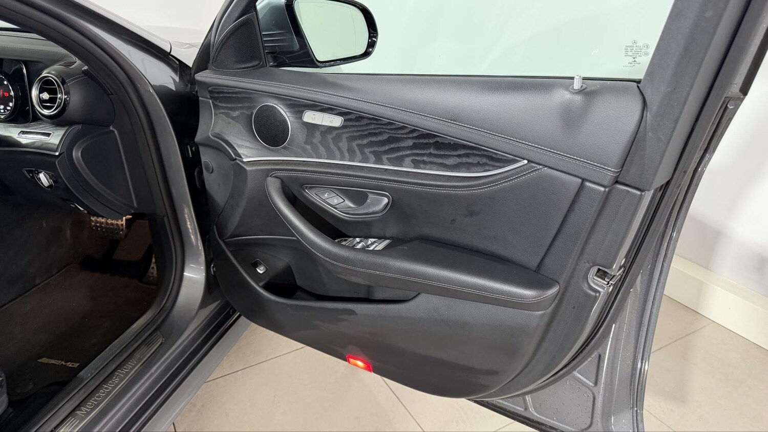 Used Mercedes-Benz E Class 2016 for sale - 77587482: Photo 21