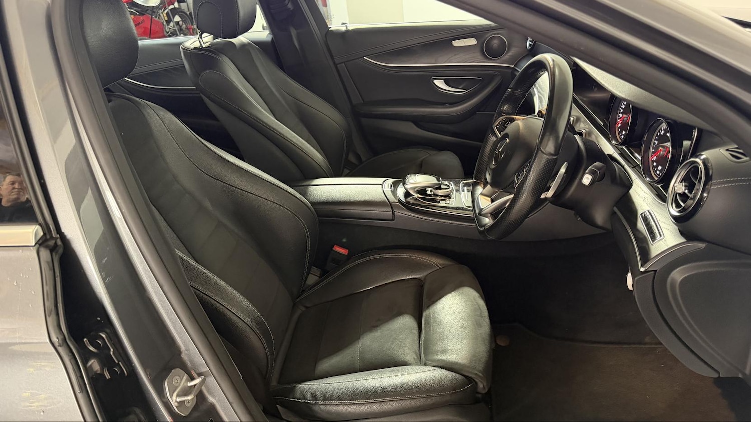 Used Mercedes-Benz E Class 2016 for sale - 77587482: Photo 9