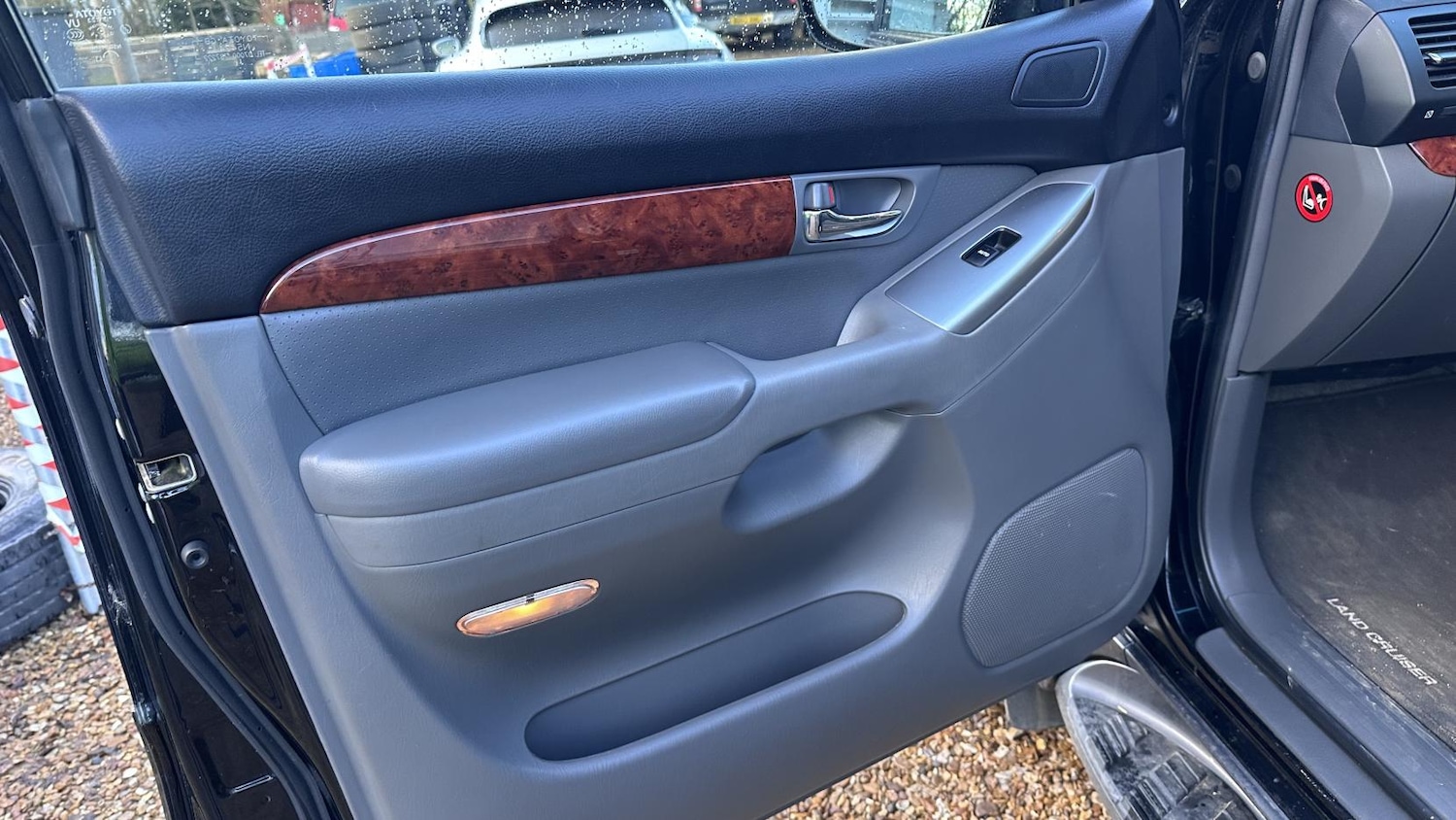 Used Toyota Land Cruiser 2007 for sale - 77114373: Photo 22