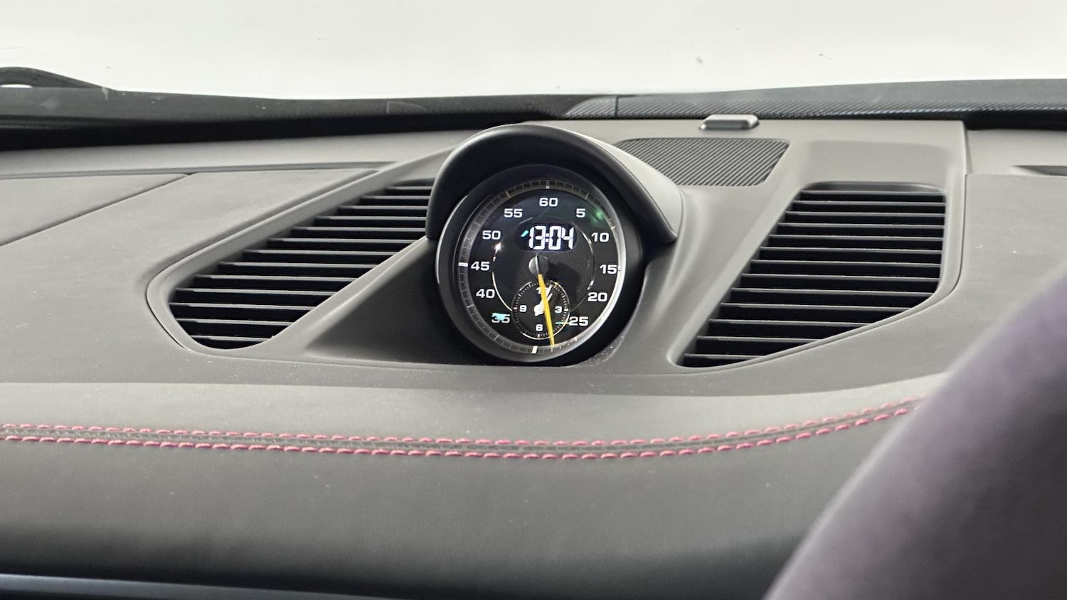 Used Porsche 911 2014 for sale - 77114365: Photo 32