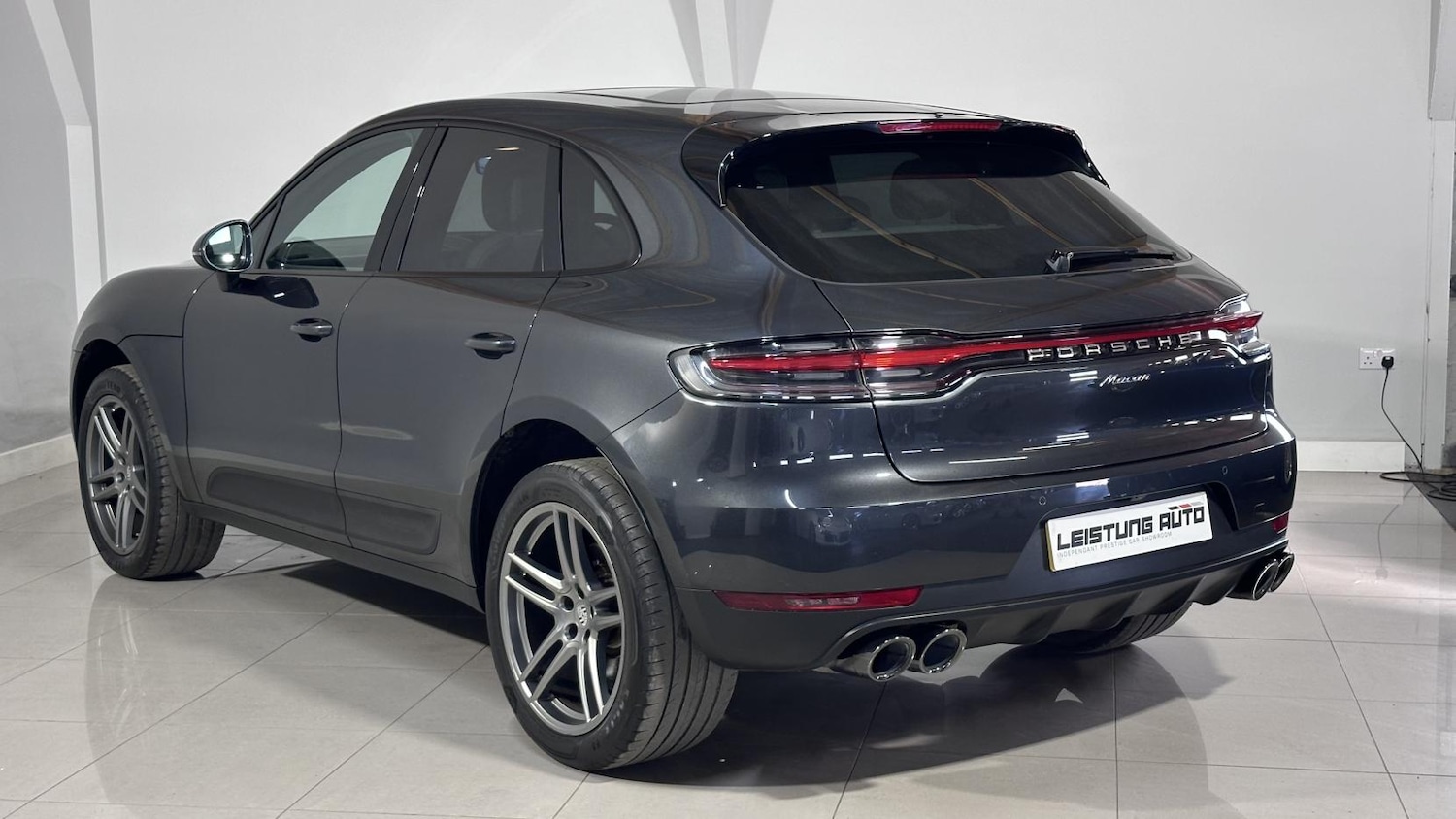 Used Porsche Macan 2020 for sale - 77114362: Photo 15