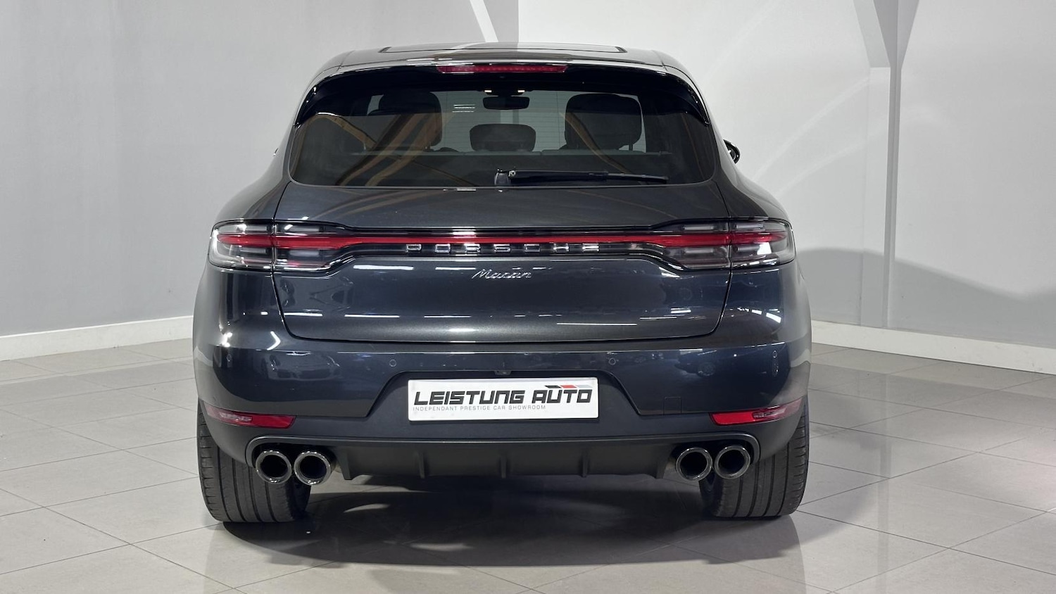 Used Porsche Macan 2020 for sale - 77114362: Photo 3