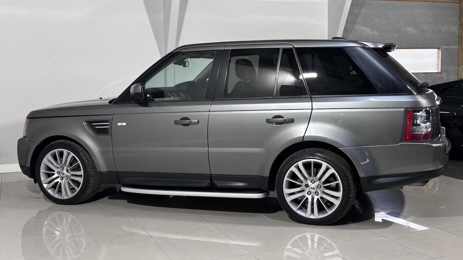 Used Land Rover Range Rover Sport 2009 for sale - 77300641: Photo 12