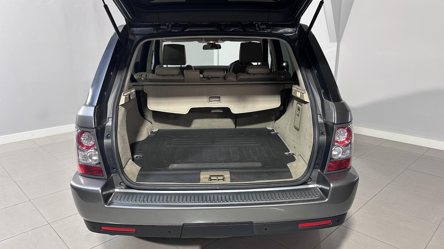 Used Land Rover Range Rover Sport 2009 for sale - 77300641: Photo 20