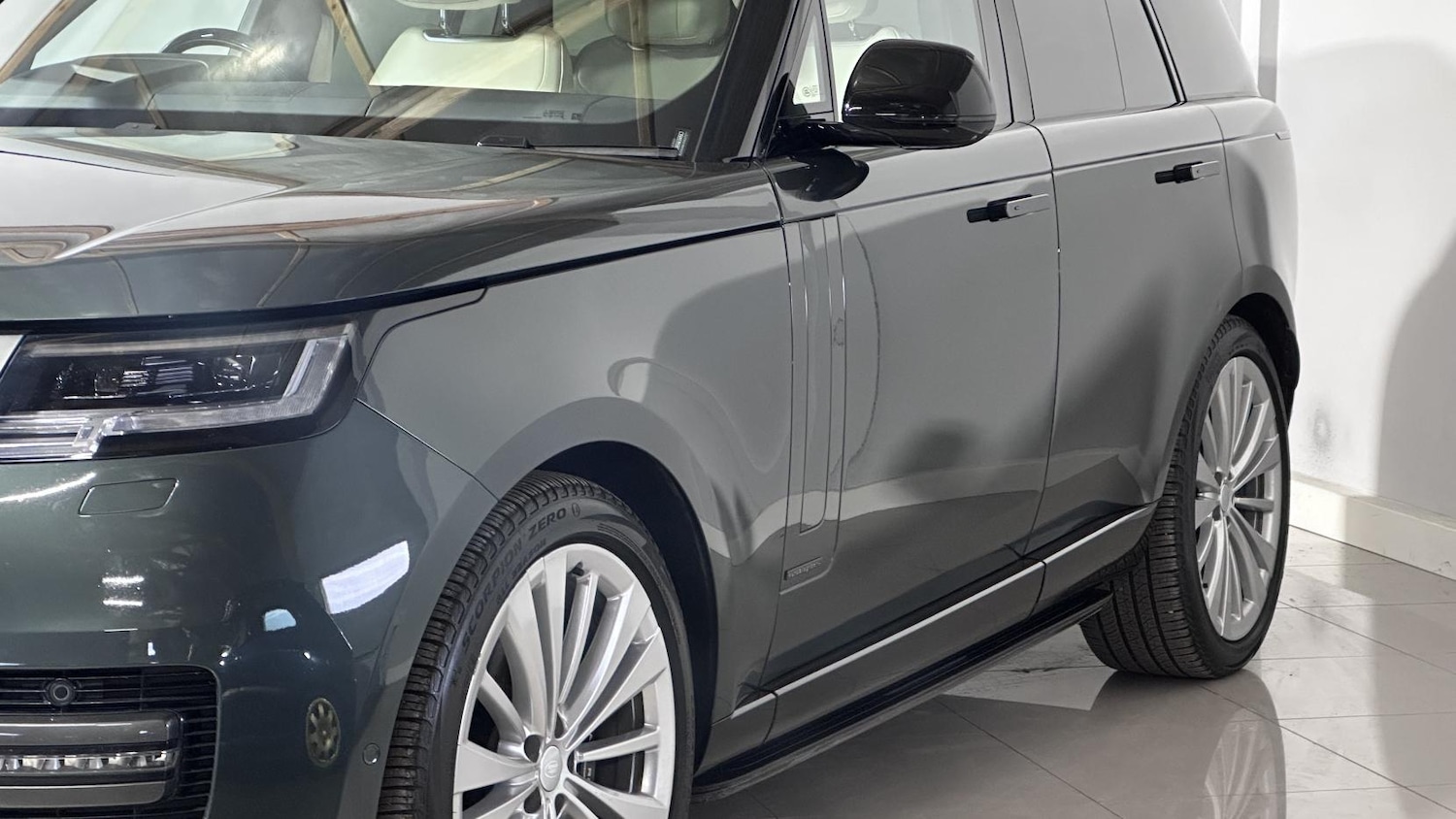 Used Land Rover Range Rover 2023 for sale - 76652969: Photo 25