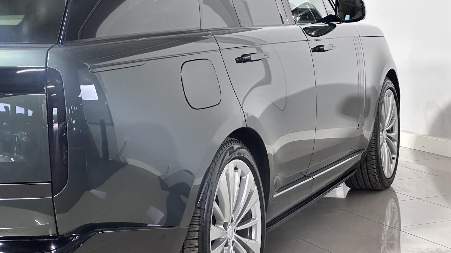 Used Land Rover Range Rover 2023 for sale - 76652969: Photo 26