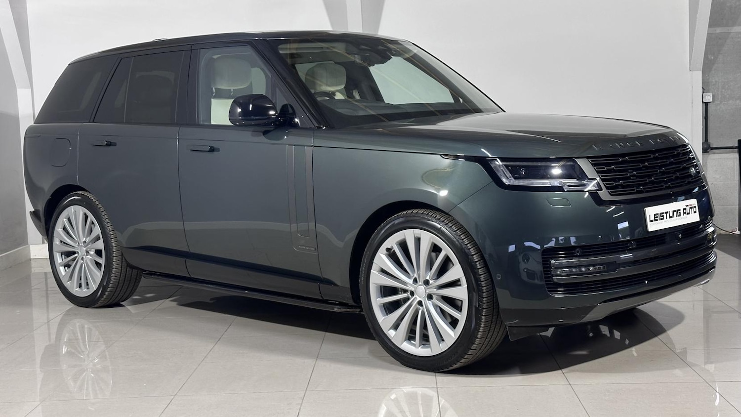 Used Land Rover Range Rover 2023 for sale - 76652969: Photo 8