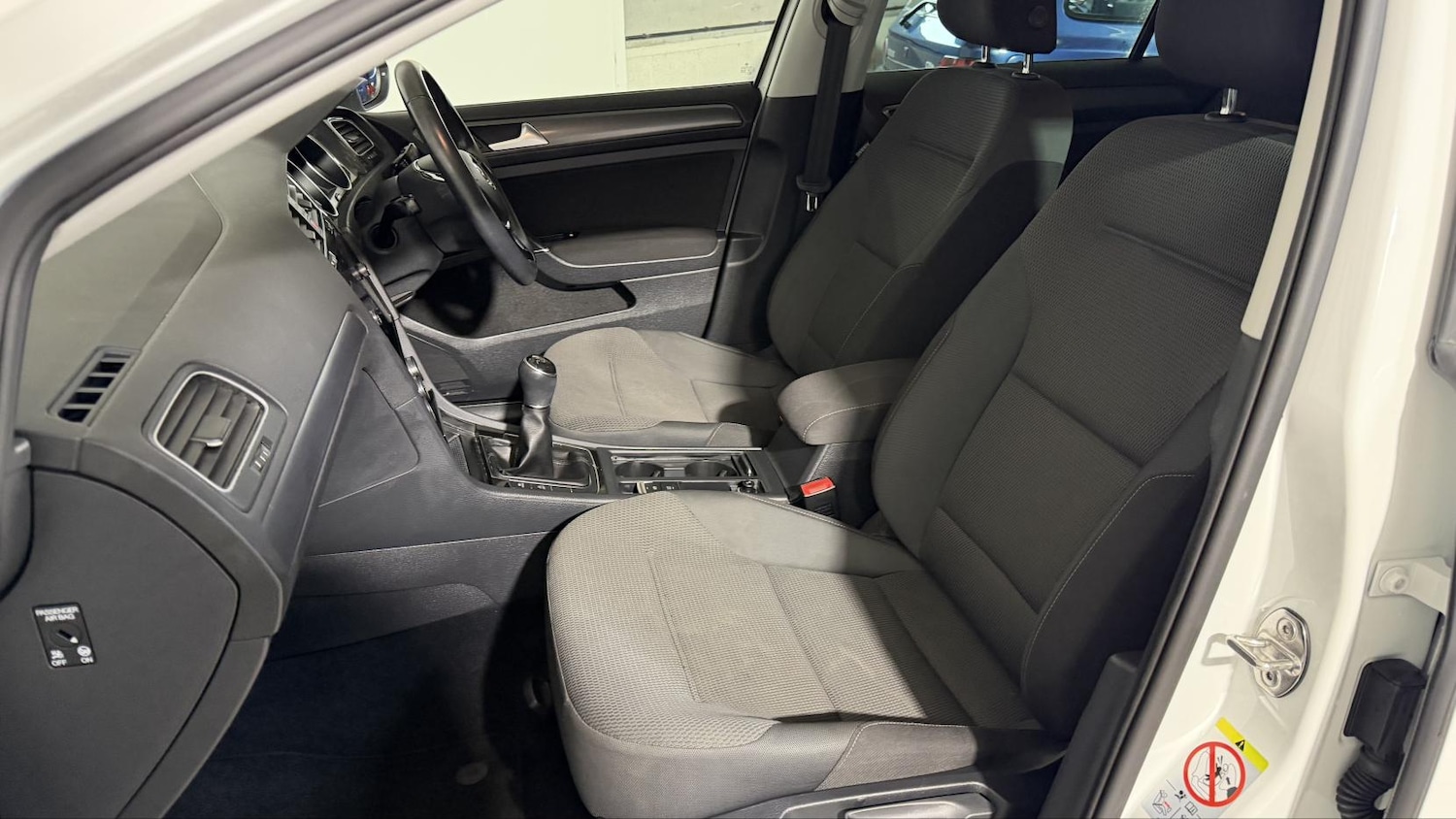 Used Volkswagen Golf 2020 for sale - 77584963: Photo 15