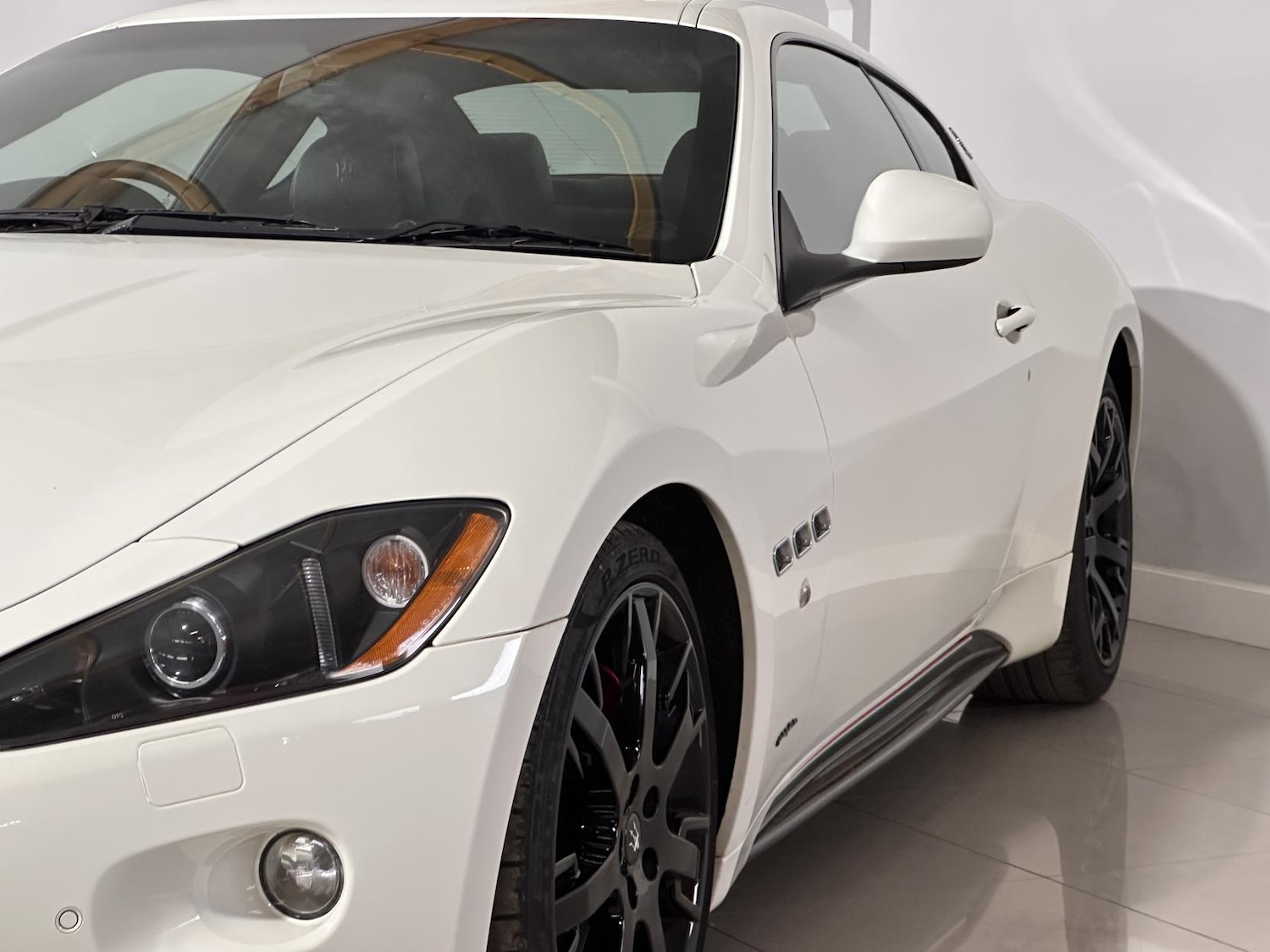 Used Maserati Granturismo 2012 for sale - 77403600: Photo 10