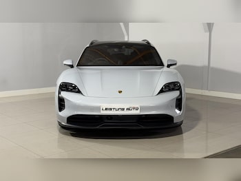 Used Porsche Taycan 2022 for sale - 79071403: Photo