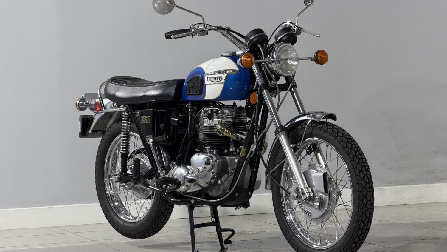 Triumph Trophy TR6C