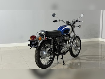 Used Triumph Trophy TR6C 2016 for sale - bike-77592398: Photo