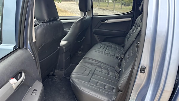 Used Isuzu D-Max 2016 for sale - 75665364: Photo 13