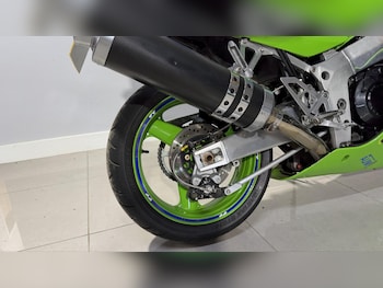 Used Kawasaki ZXR 1997 for sale - bike-79037227: Photo