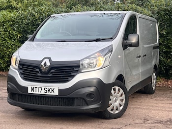 Used Renault Trafic 2017 for sale - 77675412: Photo