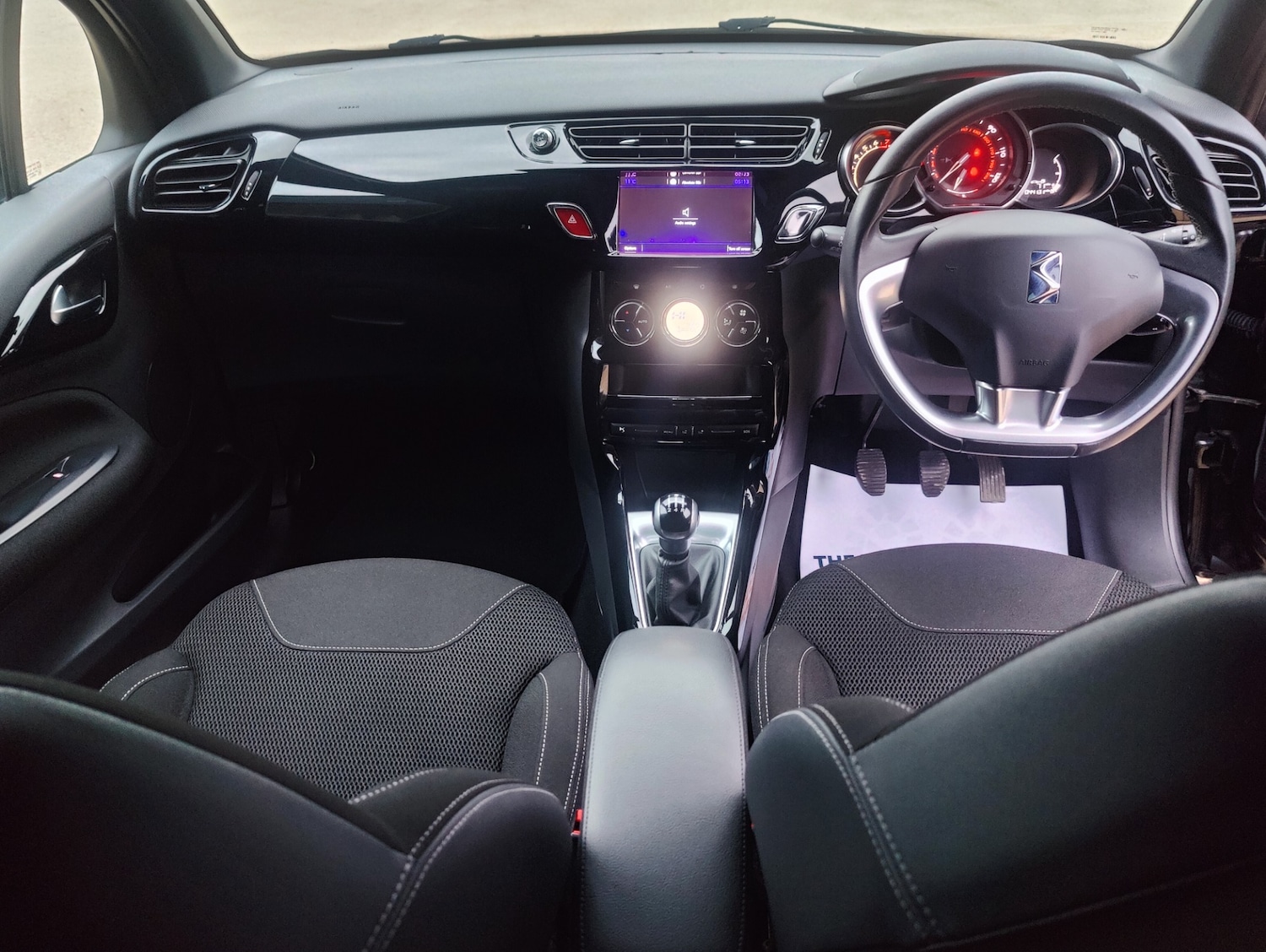 Used DS Automobiles DS 3 2017 for sale - 76331201: Photo 47