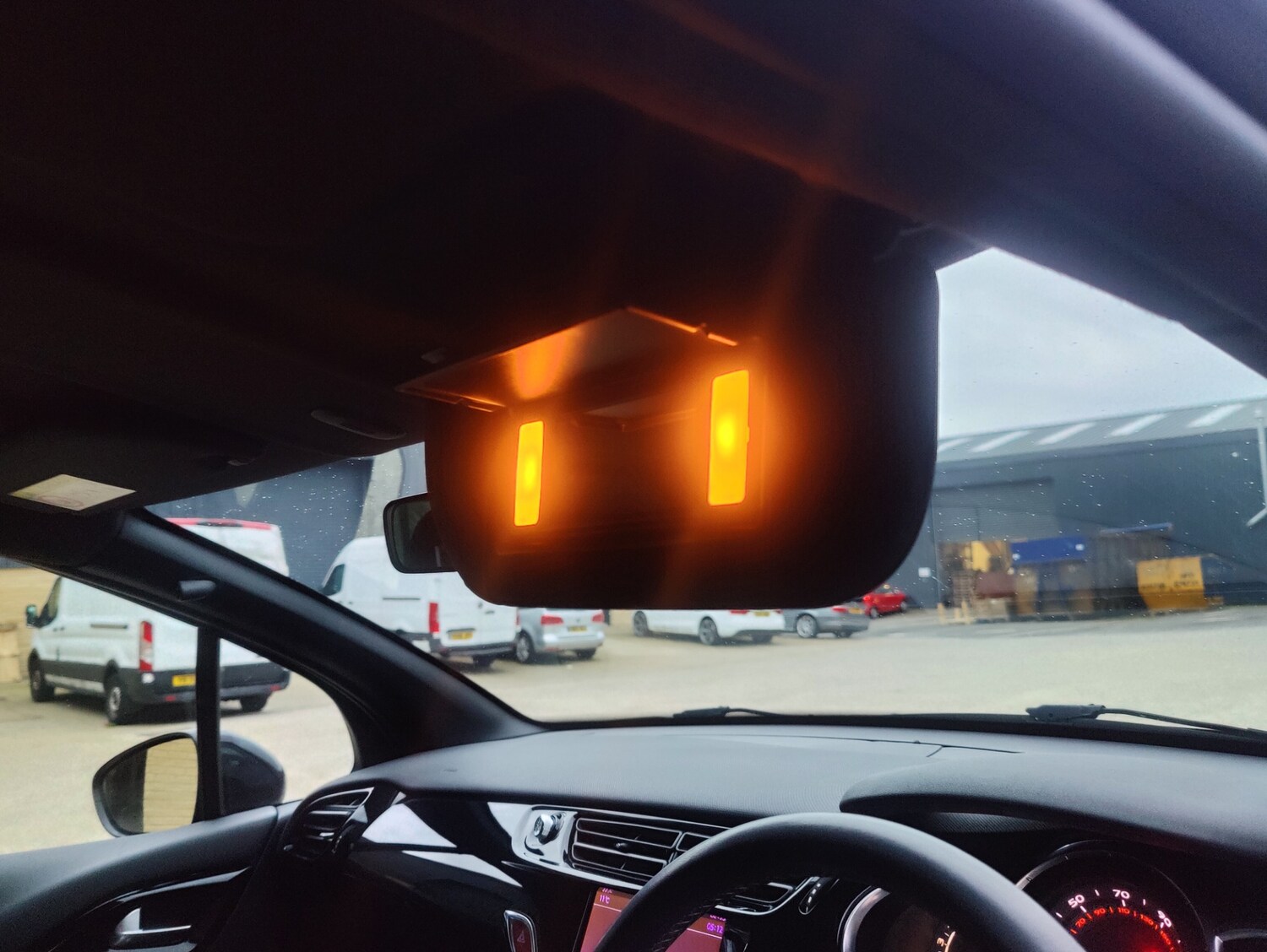 Used DS Automobiles DS 3 2017 for sale - 76331201: Photo 56