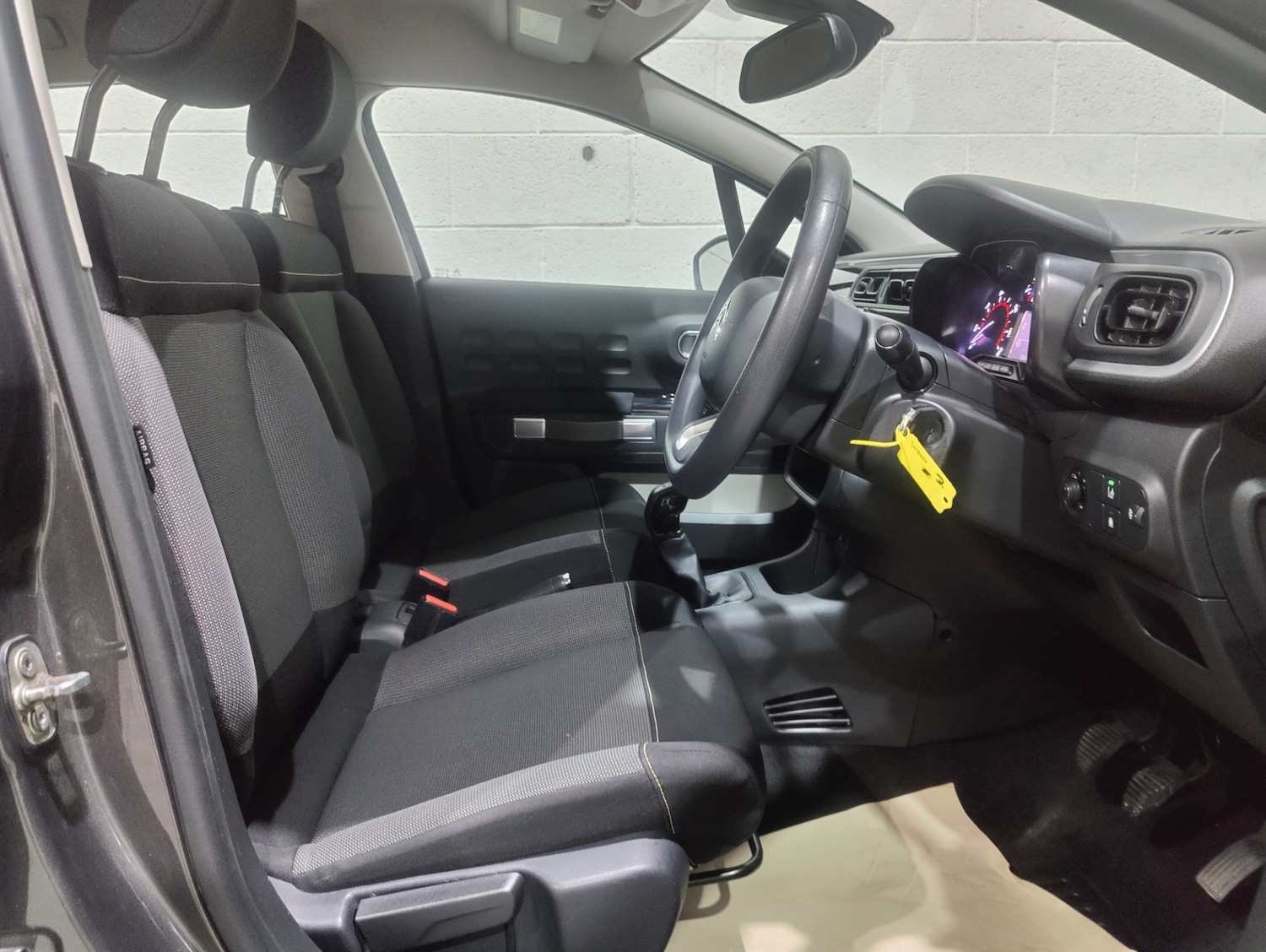 Used Citroen C3 2018 for sale - 77025999: Photo 32