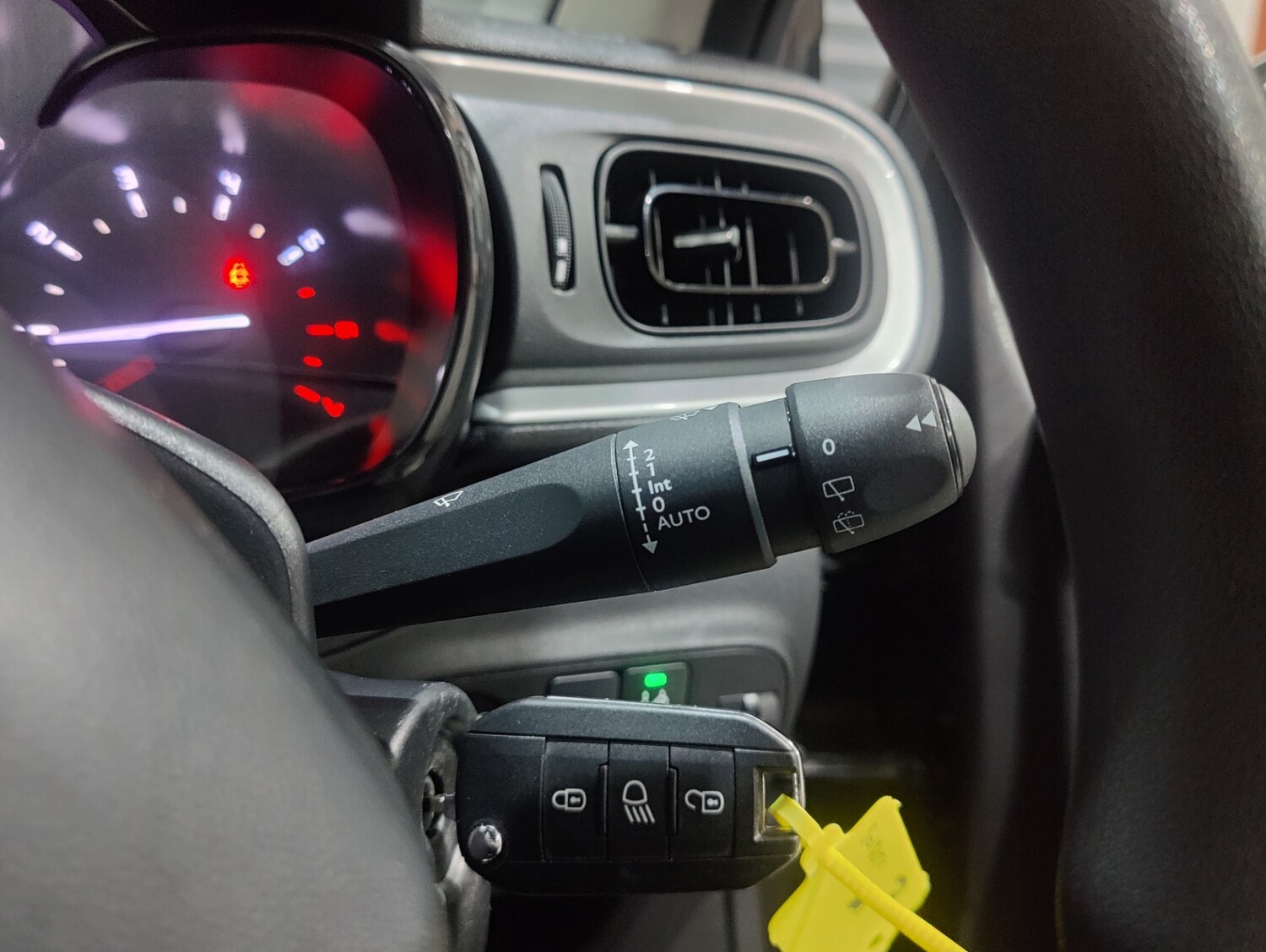 Used Citroen C3 2018 for sale - 77025999: Photo 37