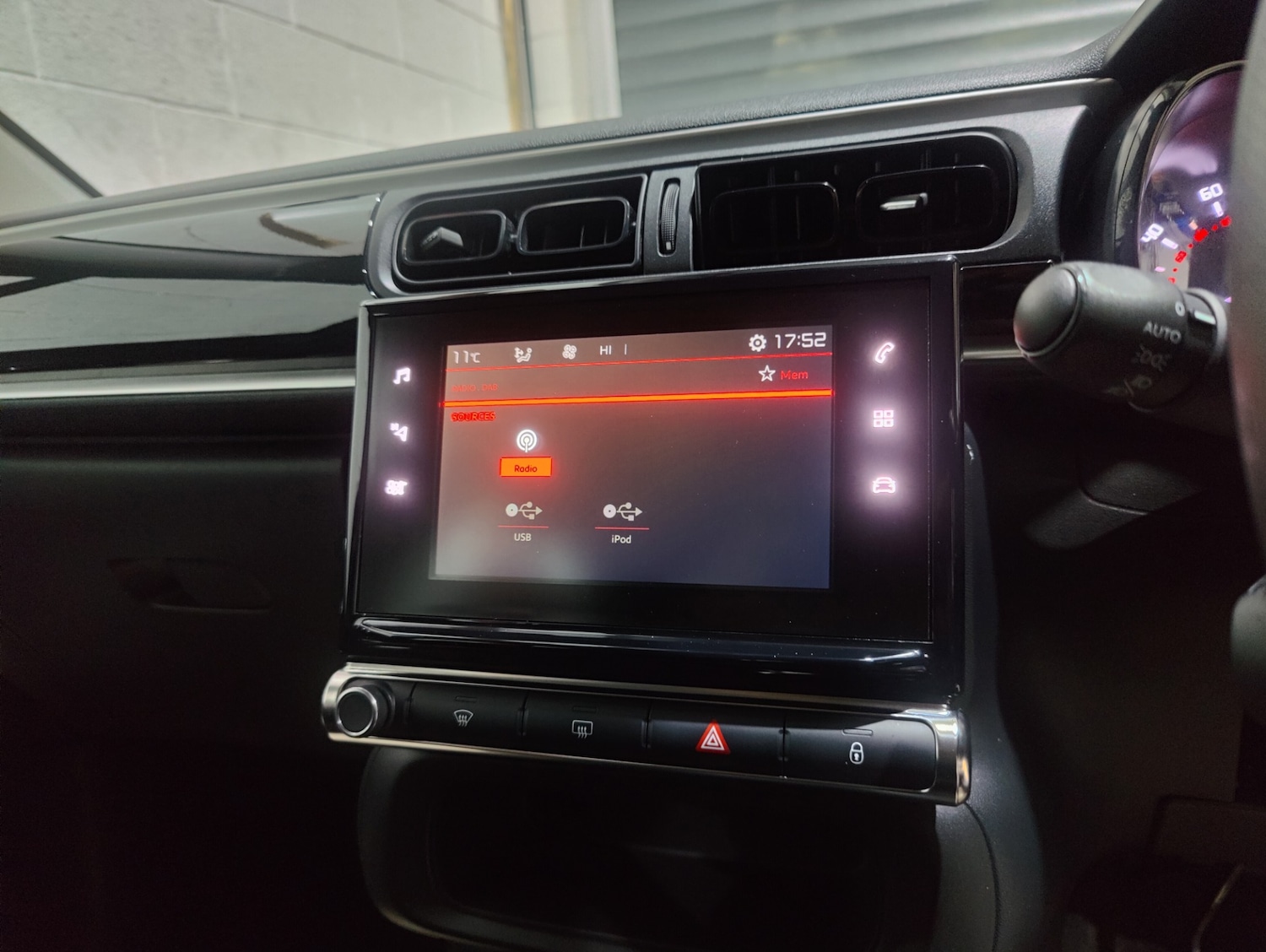 Used Citroen C3 2018 for sale - 77025999: Photo 41