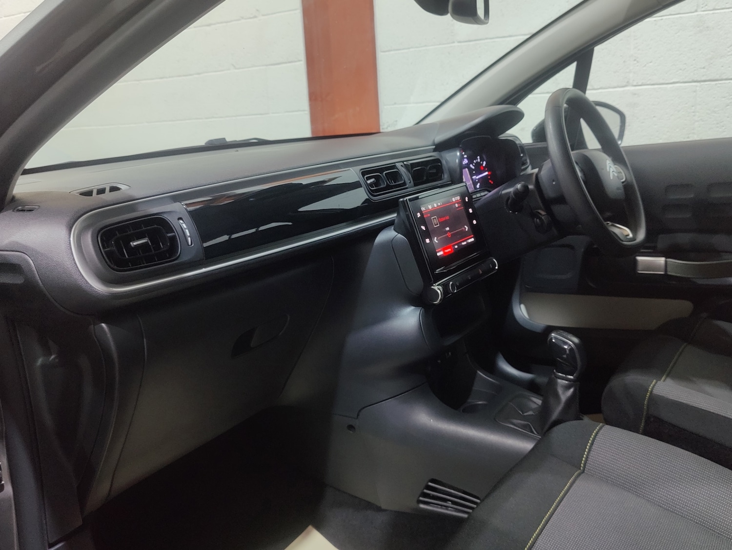 Used Citroen C3 2018 for sale - 77025999: Photo 5